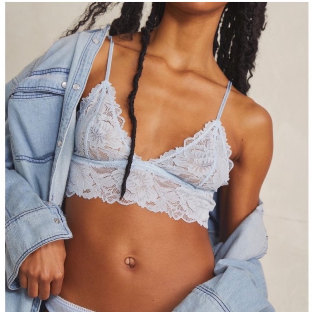 🪴FREE PEOPLE everyday lace longline bralette